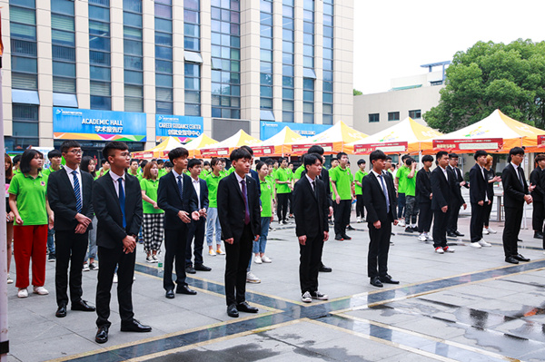 南京新華第十八屆校園人才交流會(huì)暨2019年創(chuàng)就業(yè)宣傳周啟動(dòng)儀式正式啟幕！