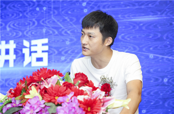 熱烈祝賀電子商務(wù)（全網(wǎng)新媒體)<a href=http://njxh.cn target=_blank class=infotextkey>專業(yè)</a>升級發(fā)布會暨新華淘寶大學(xué)青橙計劃啟動儀式圓滿落幕！