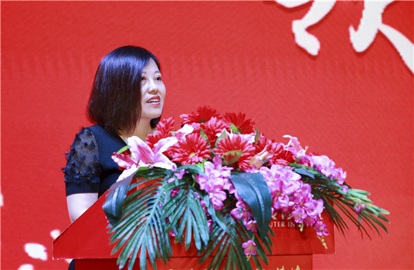 南京新華2019年新生開學(xué)典禮暨CEAC獎(jiǎng)學(xué)金頒獎(jiǎng)盛典隆重舉行！