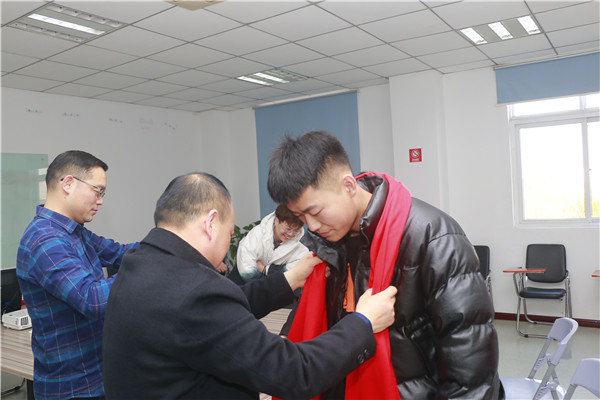 暖心回訪求職企業(yè)，心系學(xué)子服務(wù)終身!