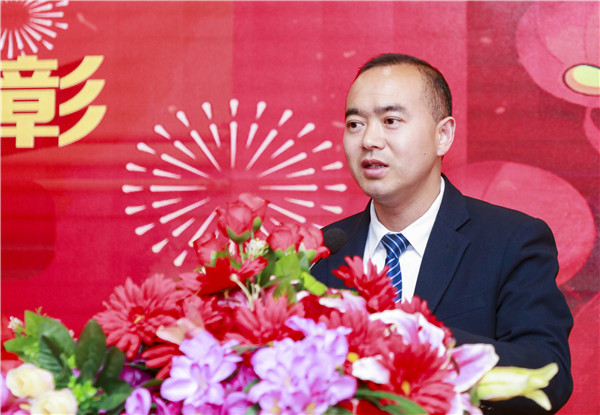 2020春季教學(xué)質(zhì)量月總結(jié)表彰暨教學(xué)研發(fā)部署大會(huì)隆重舉行！