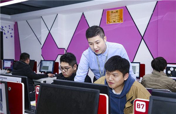 初中男生學(xué)什么<a href=http://njxh.cn target=_blank class=infotextkey>專業(yè)</a>好？