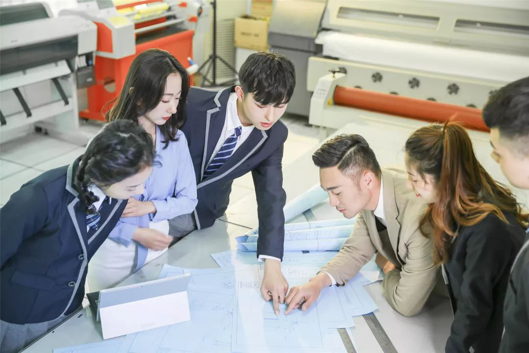 99公益日 | 新起點，筑夢公益行動，新華助有志學(xué)子追夢