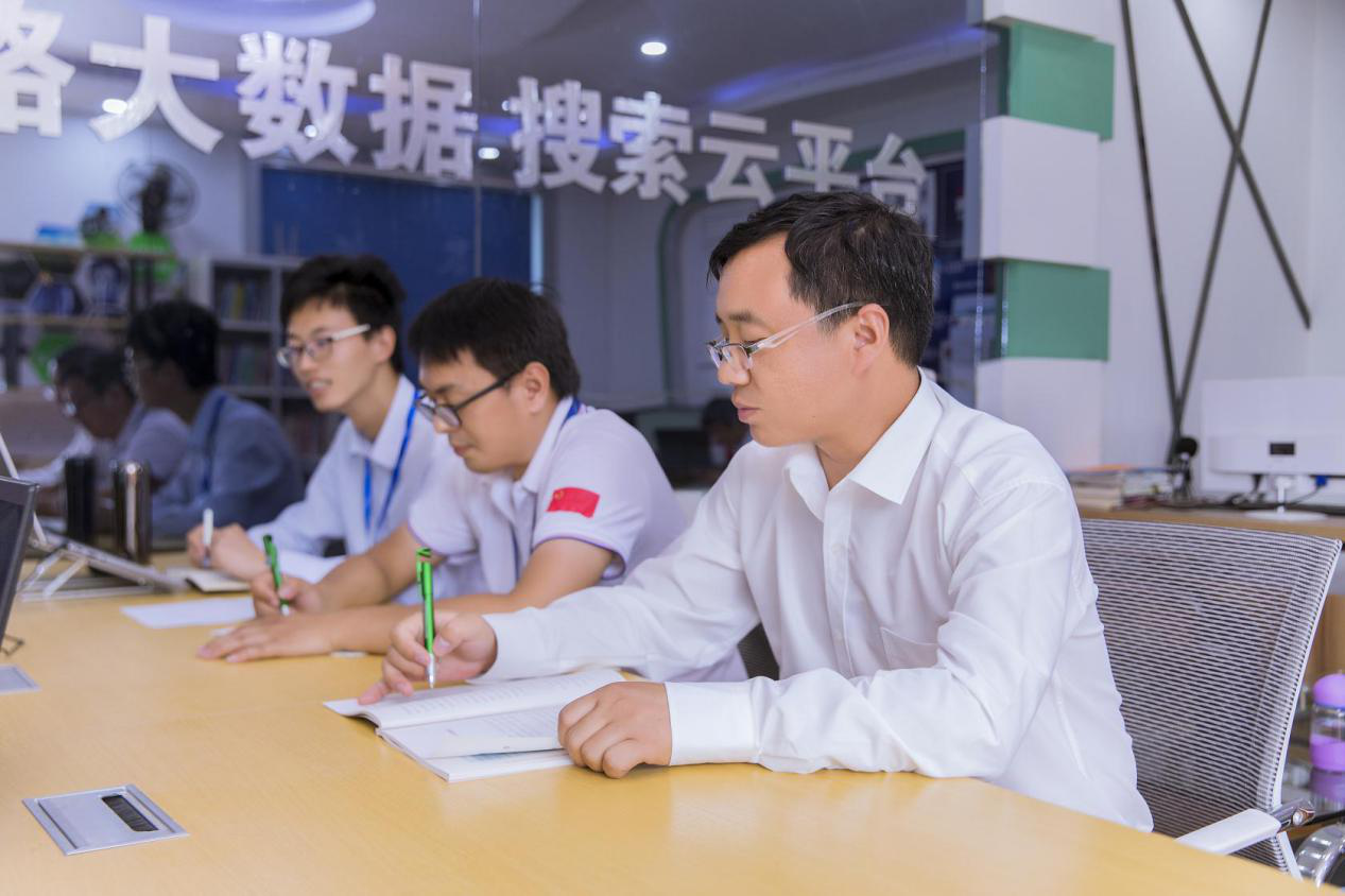 @來新華，給你一個燦爛的前程