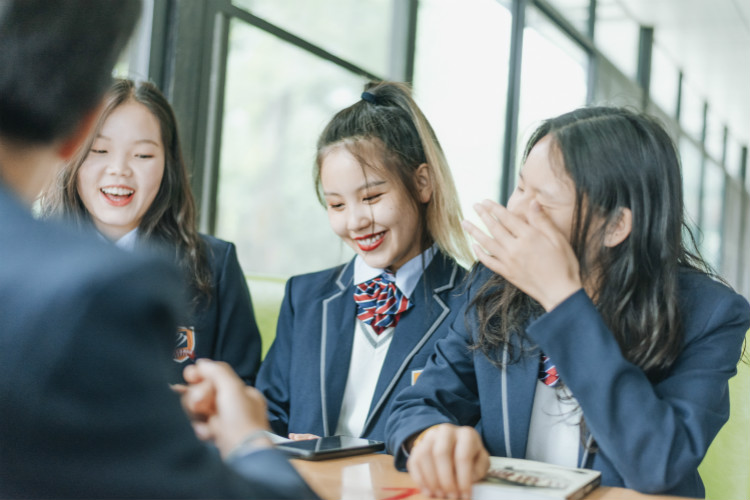 人人出彩 技能強(qiáng)國(guó)，新華邀你體驗(yàn)工匠精神