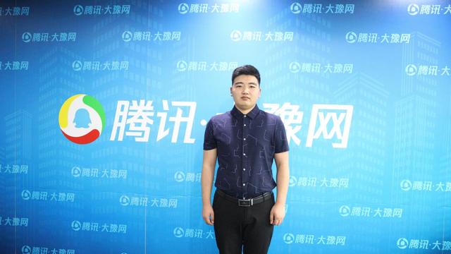 新華電腦學(xué)校青年學(xué)子就是這個(gè)樣兒！