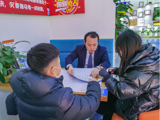 南京新華電腦專修學(xué)院330校園專場咨詢?nèi)栈顒映晒εe辦！