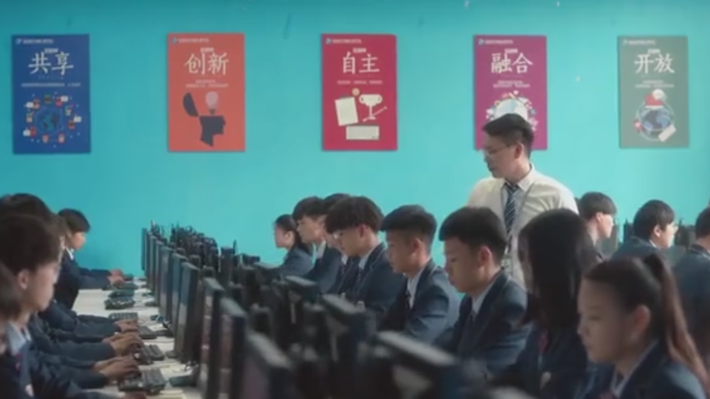 掌握一門(mén)技能，她開(kāi)啟了繽紛多彩的技能人生