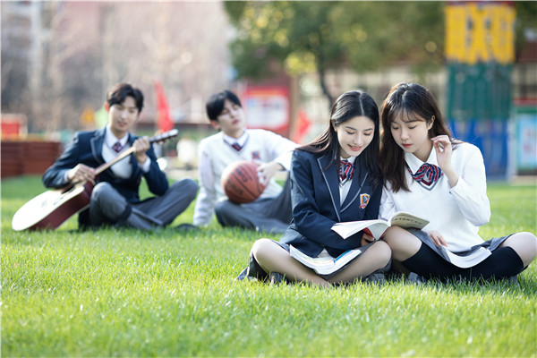 <a href=http://njxh.cn target=_blank class=infotextkey>專業(yè)</a>技術(shù)學(xué)校怎么選？