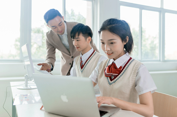 職場(chǎng)干貨丨寒假已至，快來(lái)get這些假期實(shí)習(xí)小技巧！